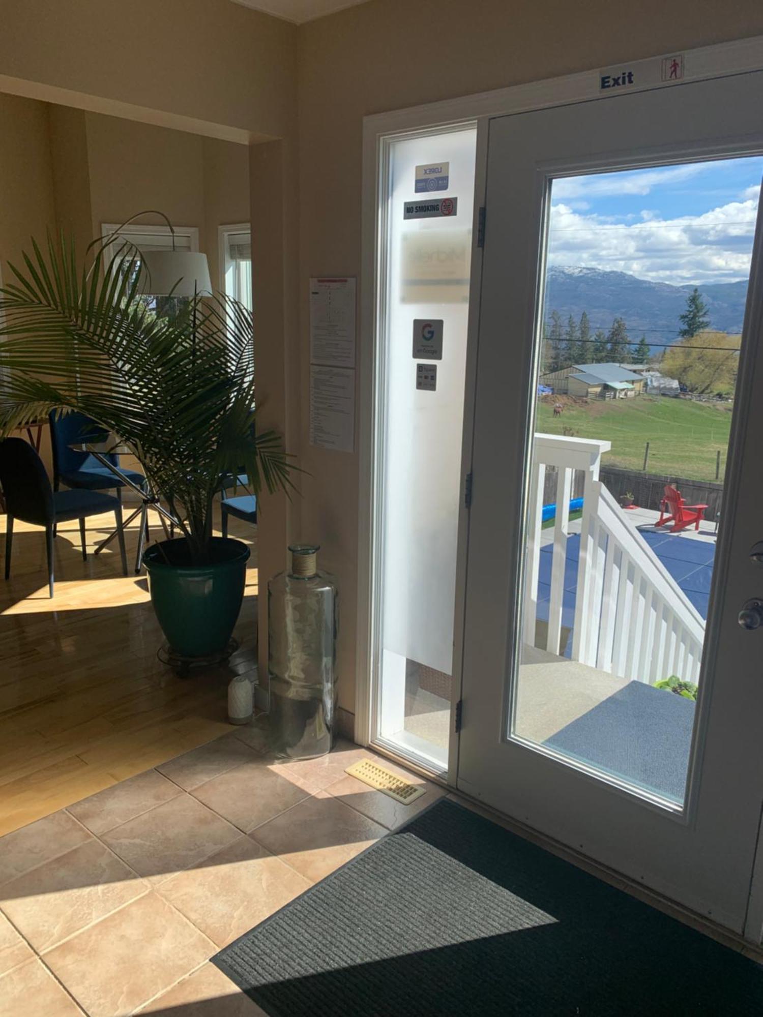 Salish B&B And Spa West Kelowna Eksteriør billede